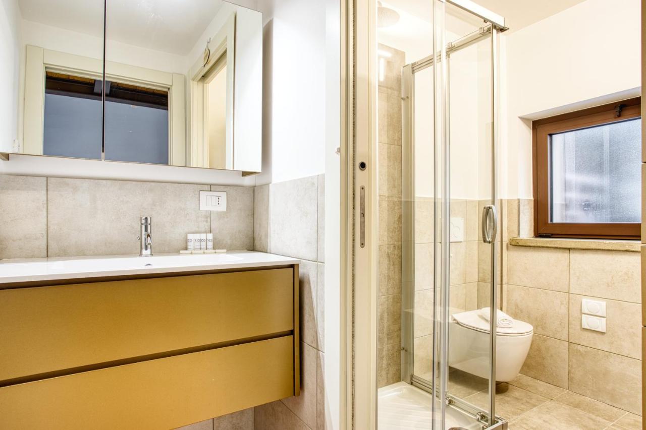 Joivy Charismatic 1-Bed Flat With Parking Apartment มิลาน ภายนอก รูปภาพ